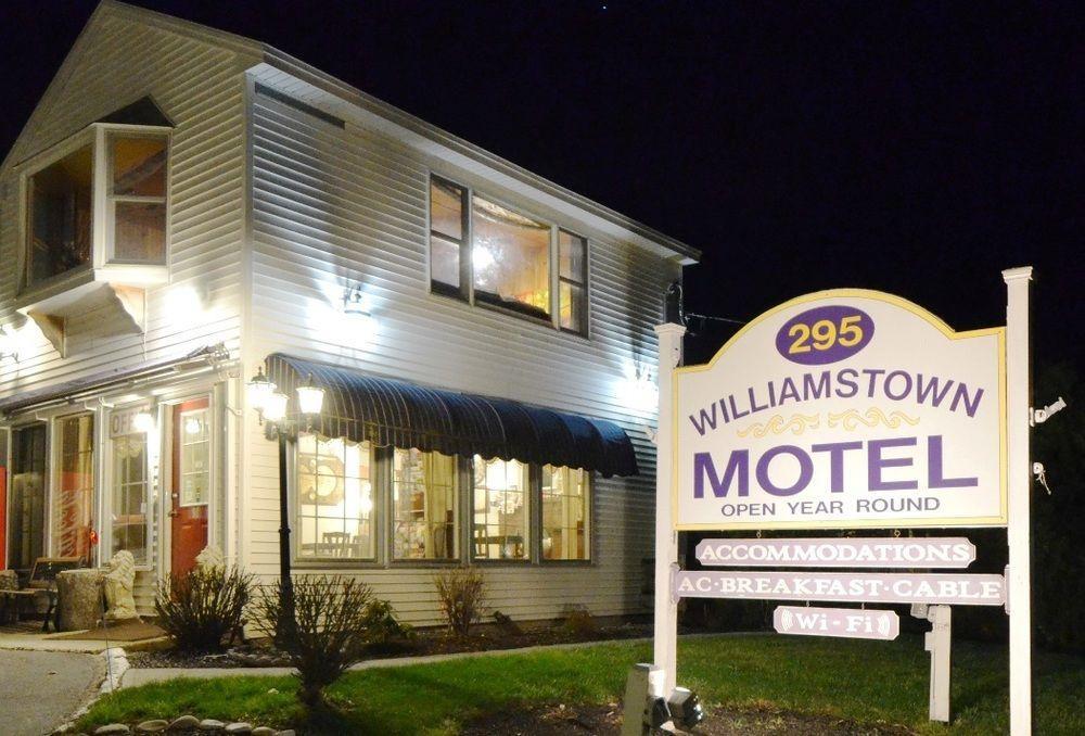 Williamstown Motel Exterior foto